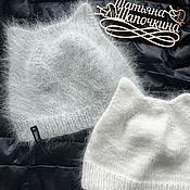 Комплект с помпонами из ниток(шапочка,шарфик,рукавички)