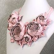 Украшения handmade. Livemaster - original item Handmade Leather Necklace with Flowers Rose Dance Powder Pink. Handmade.