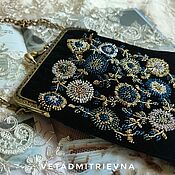 Сумки и аксессуары handmade. Livemaster - original item Handbag with clasp: black with floral pattern embroidery. Handmade.