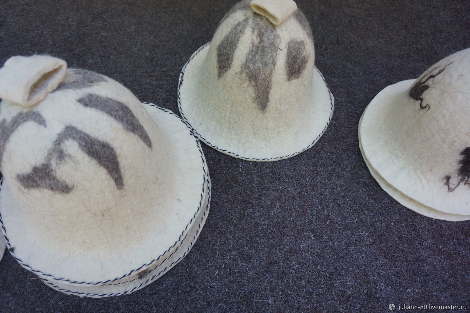 Валяные банные шапки для мужчин
