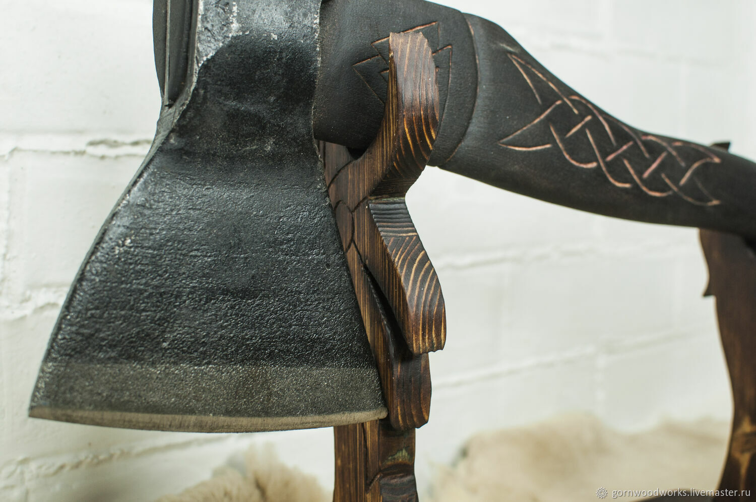 Держатель/подставка для меча/топора скандинавские Драконы – купить ...