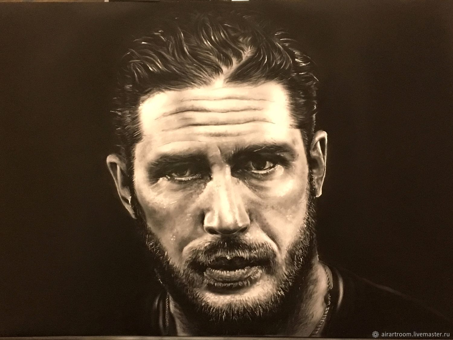 Хищники с томом харди. Том Харди. Tom Hardy Art. Том Харди фото. Том Харди аватарка.