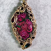 Украшения handmade. Livemaster - original item Pendant: Pendant with roses Lacquer miniature. Handmade.