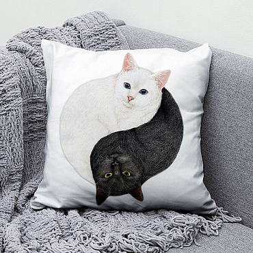 Decorative blue knitted pillow, made of Alize Puffy Fur yarn 