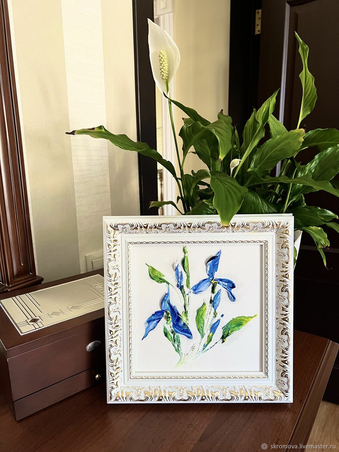 A small picture of irises in a frame. Small paintings with irises, Pictures, Moscow,  Фото №1