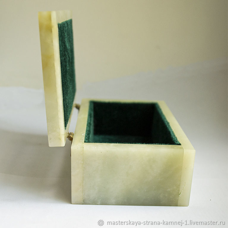 Шкатулка из натурального нефрита в интернет-магазине на Ярмарке ...