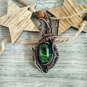Украшения ручной работы. Ярмарка Мастеров - ручная работа Кулон: Ника. Handmade.