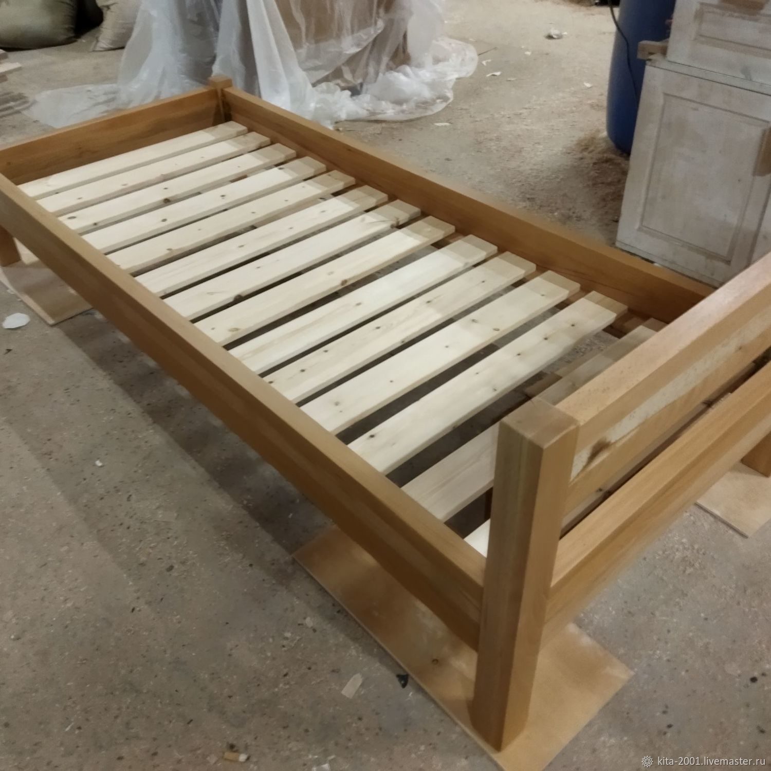 Кровать из массива бука на века в интернет-магазине Ярмарка Мастеров по ...
