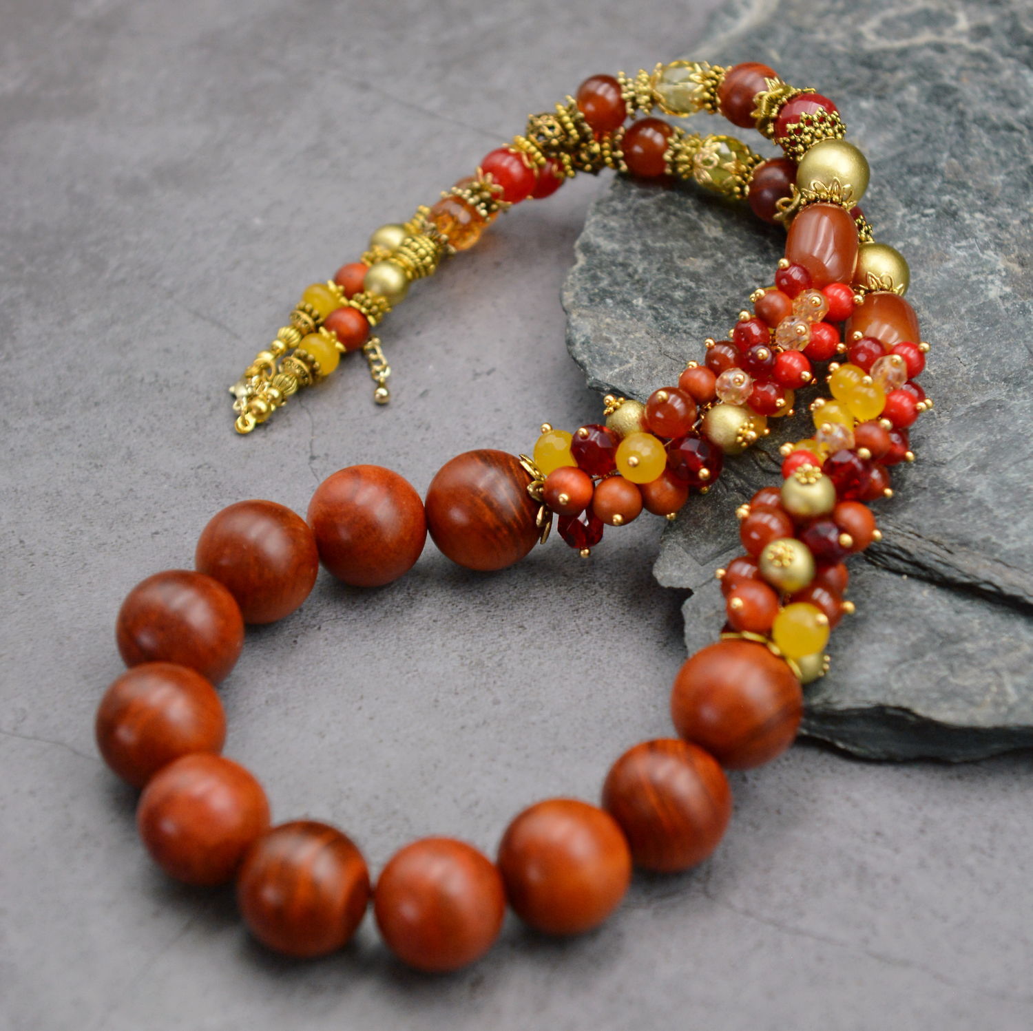 Бусы из натуральных камней «Осенние». Длинные бусы красные из агата в ...