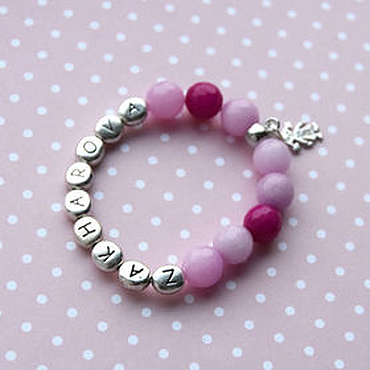 Children's gold bracelet with name 