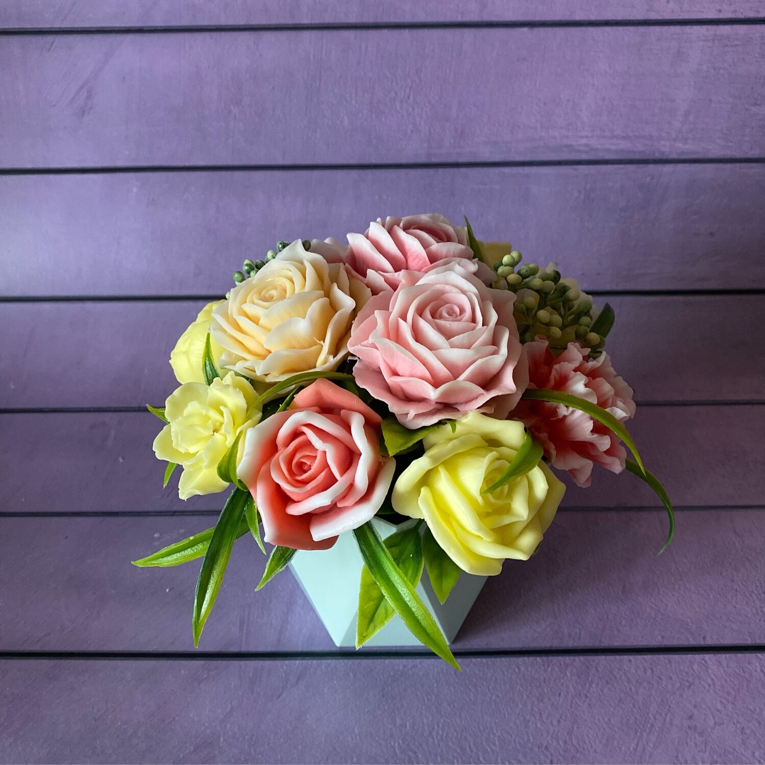 Букет из мыла ручной работы в интернет-магазине на Ярмарке Мастеров ...