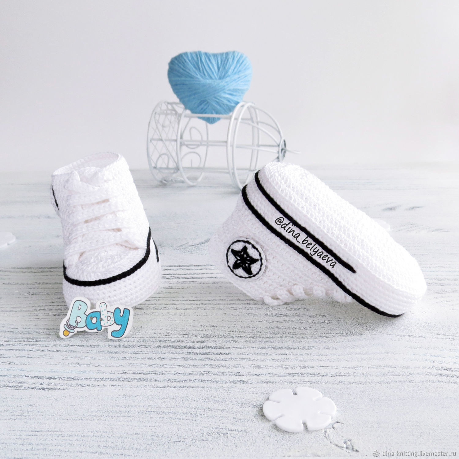 {keywor d} bebé converse