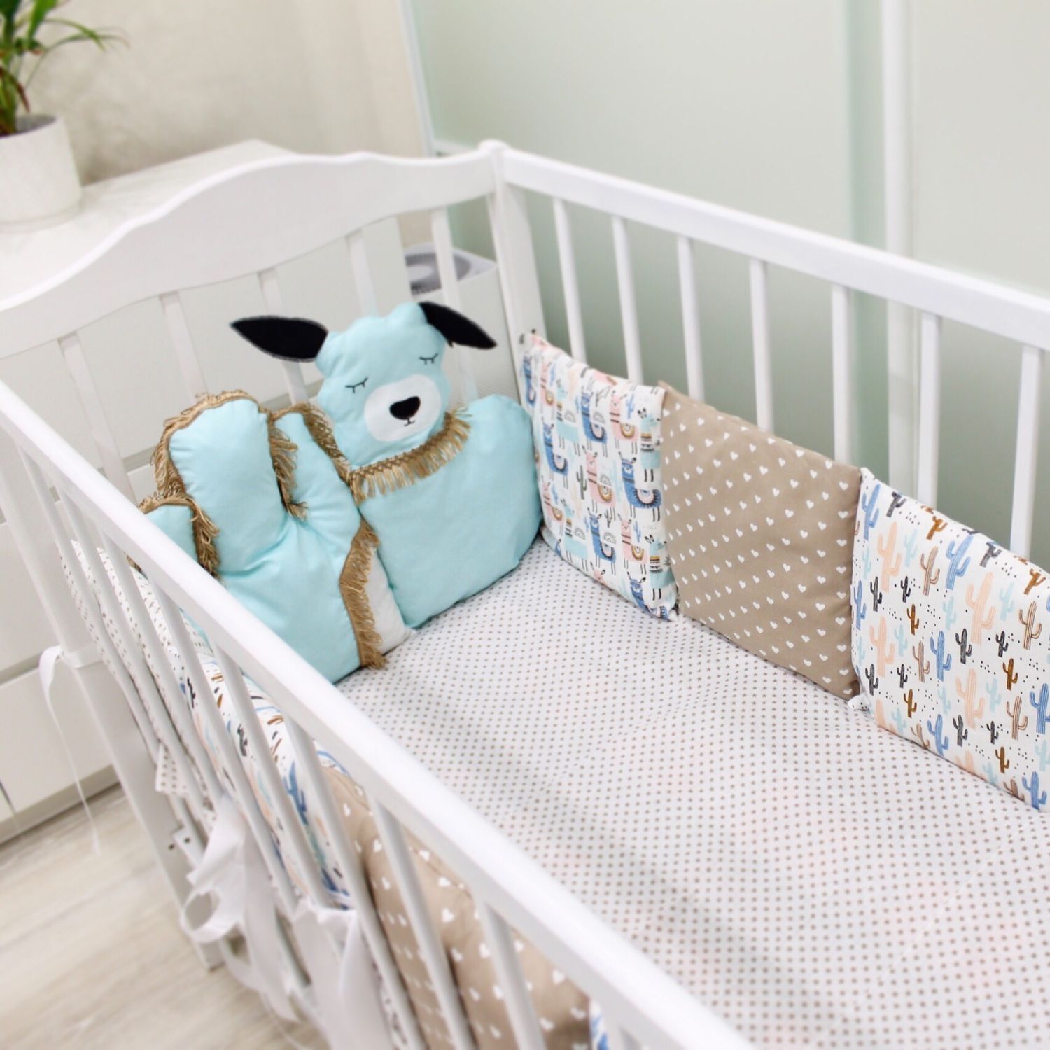 Крючок для бортика. Бортика 10. Бортики в кроватку. Бортики в кроватку. Бортика 10.