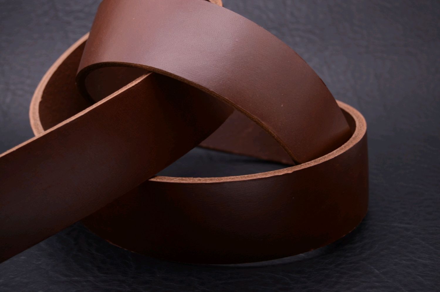 Ременная полоса. Чепрак. Италия. Толщина 4.7-5 мм – купить на Ярмарке ...