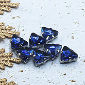 Материалы для творчества handmade. Livemaster - original item Rhinestones 12 mm Blue sapphire in a triangle frame. Handmade.