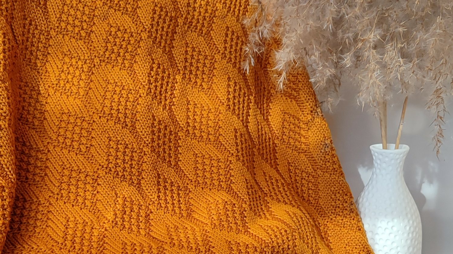 Пледы LESYA WOOL — забота и уют с первых дней