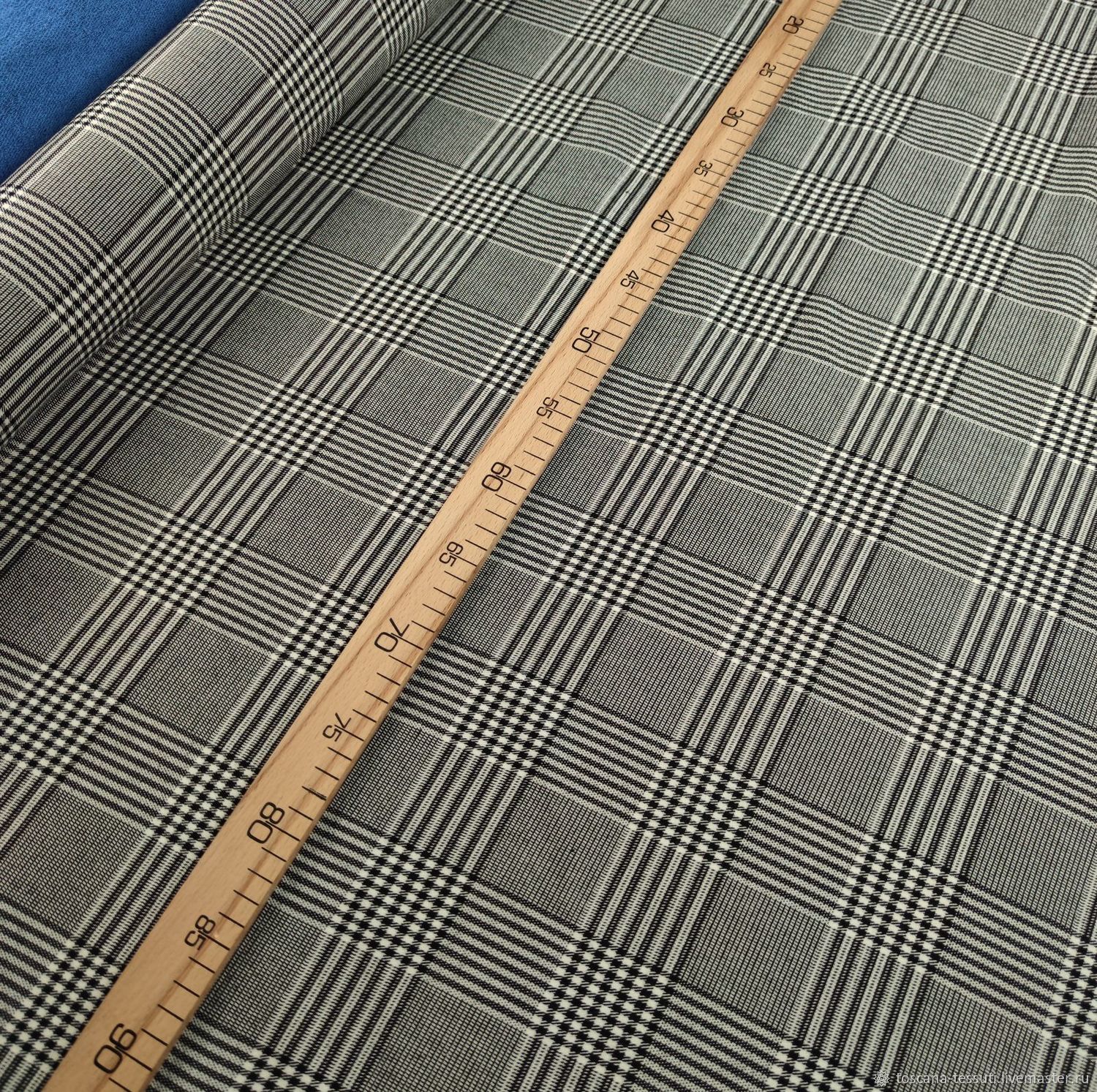 60 сантиметров ткани. 60 сантиметров ткани. Ткань диагональ стрейч плотный. Ткань шитье. Саржа ткань.