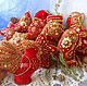 КРАСНЫЕ ПЕТУШКИ на елку из бархата с вышивкой. Елочные игрушки. Федина Юлия. Ярмарка Мастеров.  Фото №4