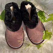 Обувь ручной работы handmade. Livemaster - original item Slippers made of natural high-quality sheepskin. Handmade.