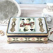 Сувениры и подарки handmade. Livemaster - original item Gifts for March 8: A box for cards or jewelry in vintage style. Handmade.