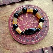 Фен-шуй и эзотерика handmade. Livemaster - original item Amulet bracelet made of amber and agate protective. Handmade.
