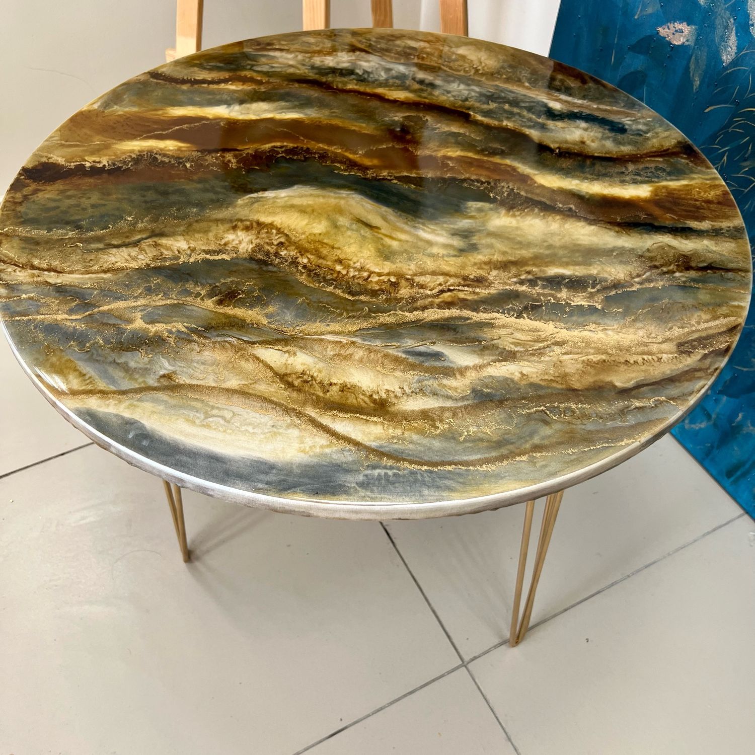 Столик из эпоксидной смолы с НЕФТЬЮ «Волны» – заказать на Ярмарке ...