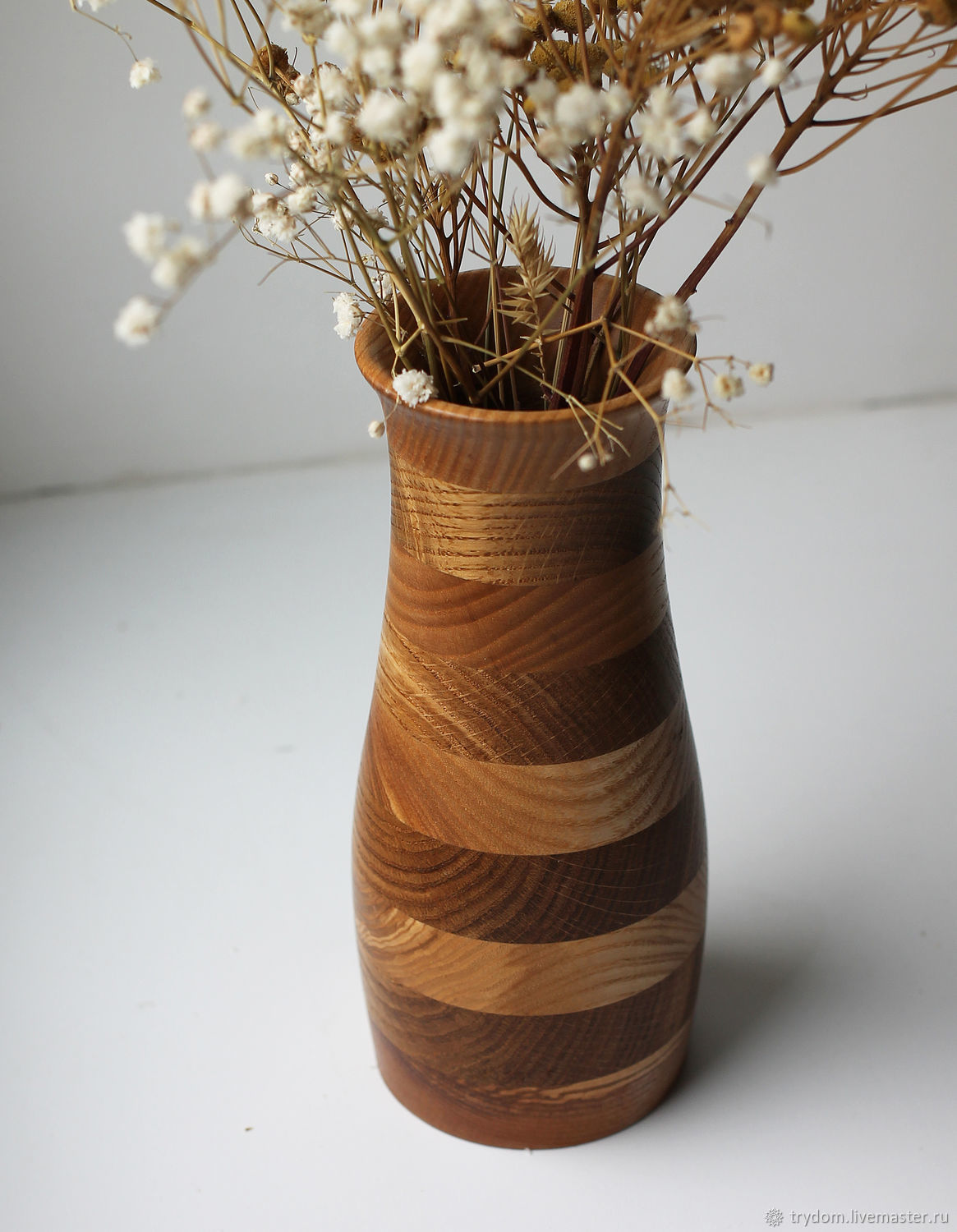 Деревянные вазы для цветов