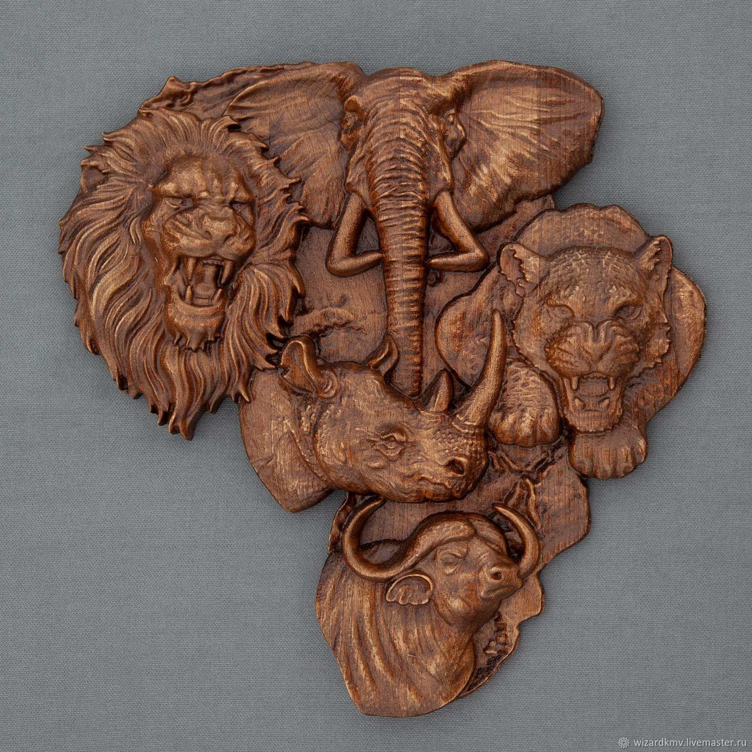 Панно «Африка», фаянс, роспись, латунь, диаметр — 57 см, середина XX века