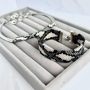 Украшения ручной работы. Ярмарка Мастеров - ручная работа Браслет из бисера. Handmade.
