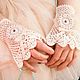 Cuff lace white Wedding gloves fingerless gloves fishnet Boho Lolita Vintage
