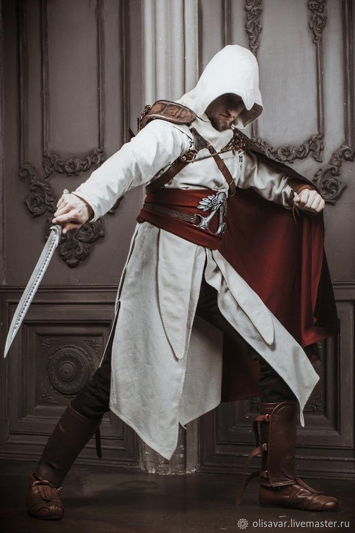 Как сделать скрытый клинок как в игре Assassin’s Creed