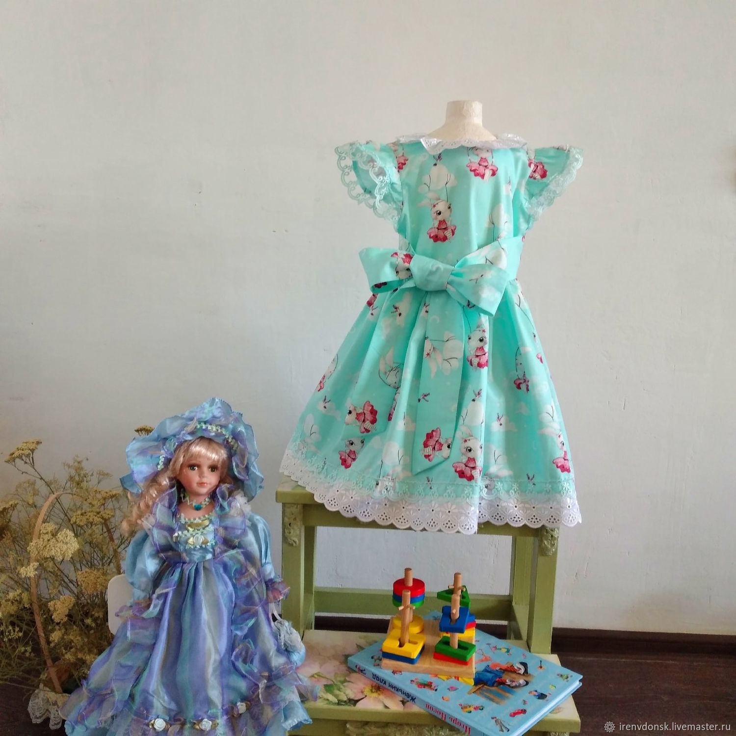 Платье для девочки мятно-голубое 104-110 см купить в интернет-магазине ...