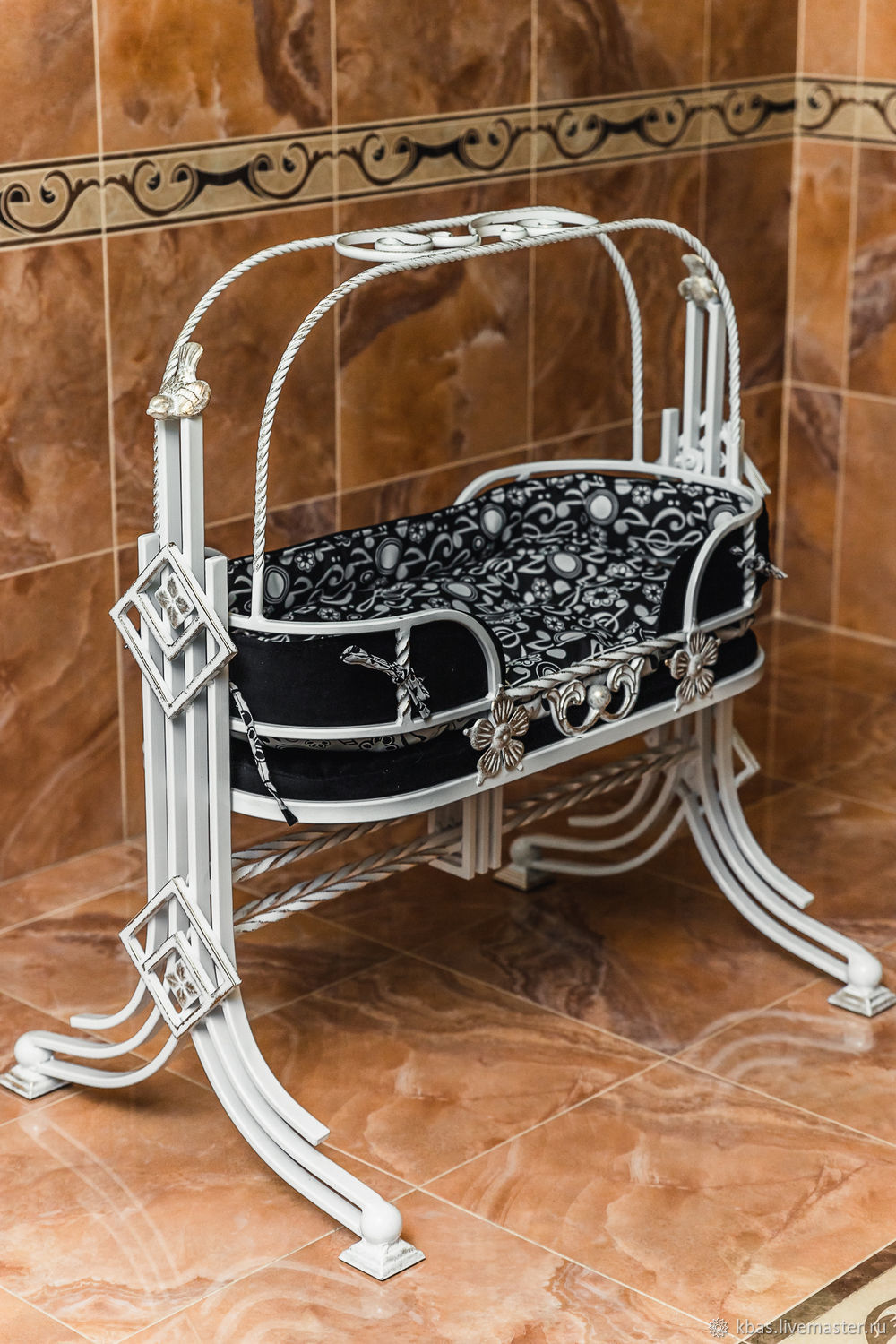 Кроватка для куклы или кошечки купить в интернет-магазине Ярмарка ...