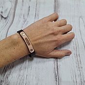 Украшения handmade. Livemaster - original item A thin leather bracelet with an engraved Celtic knot. Handmade.