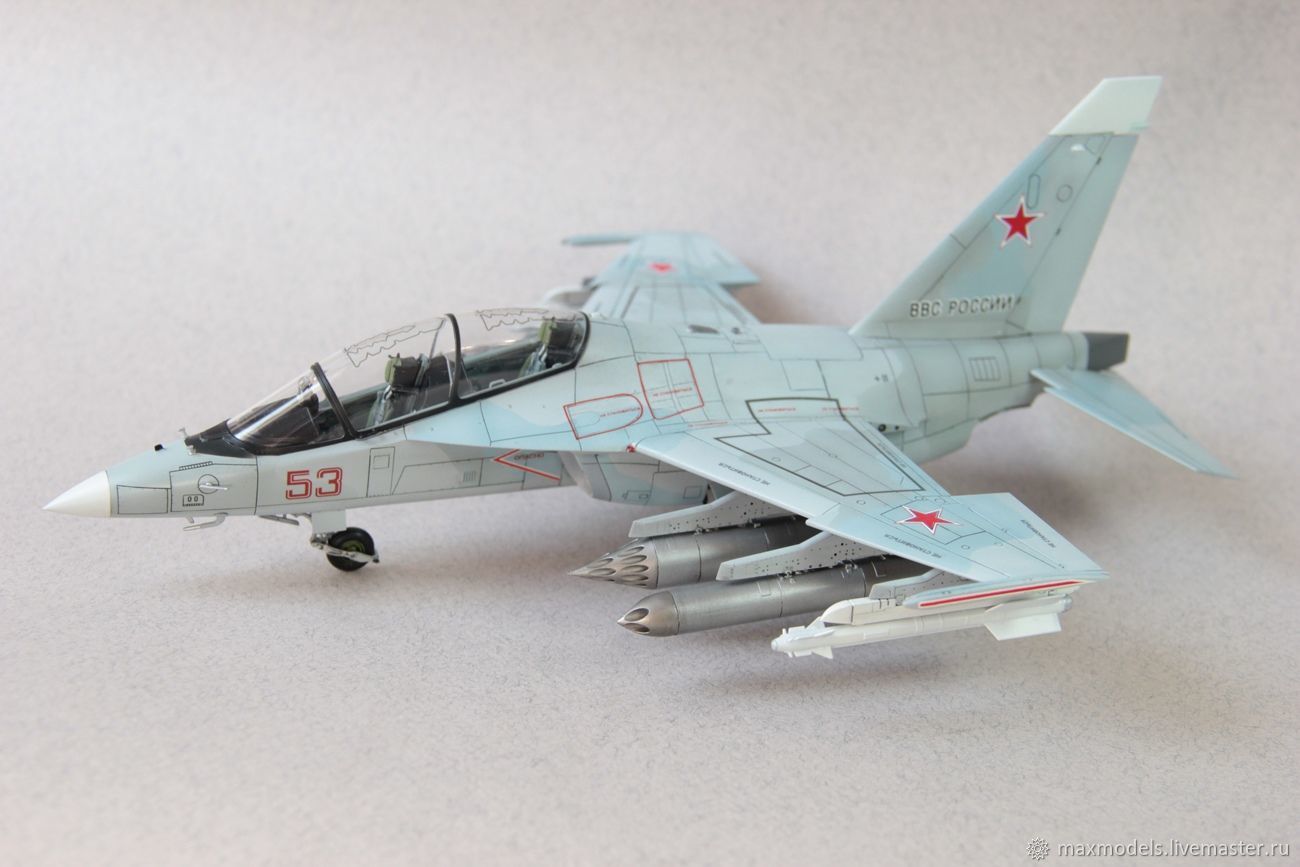 Сборная модель як 1. Як 130 модель звезда. Сборная модель як-130 1/48 (zvezda). Як 130 сборная модель звезда. Як-130 1/48.