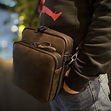 Сумки ручной работы. Ярмарка Мастеров - ручная работа Сумка-планшет из натуральной кожи. Handmade.