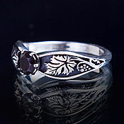 Украшения handmade. Livemaster - original item Rings: grape ring with stone thin. Handmade.