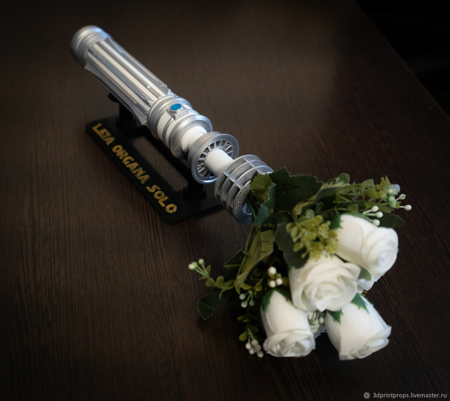 Держатель букета невесты в виде светового меча Леи (Leia lightsaber)) в ...