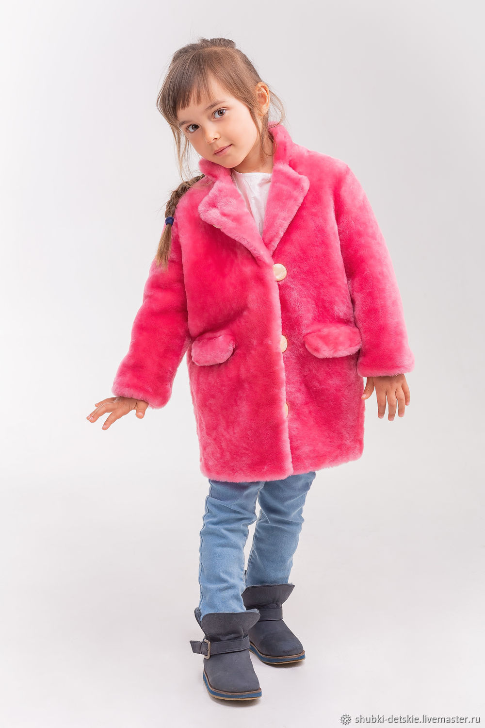 Детская одежда для девочек - меховое пальто