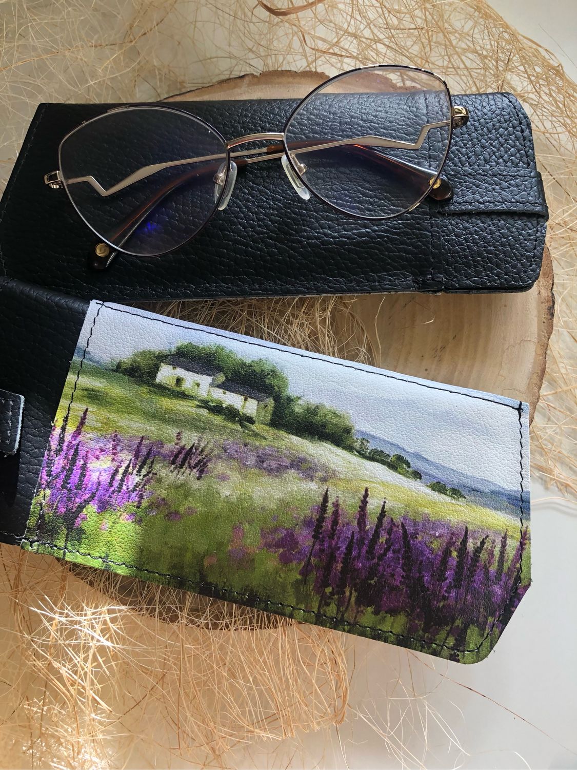 Очечник: Футляр для очков натуральная кожа с картинкой Лаванда поля ...
