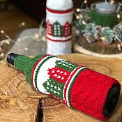 Русский сувенир - пара свитеров на бутылки «Матрешка»