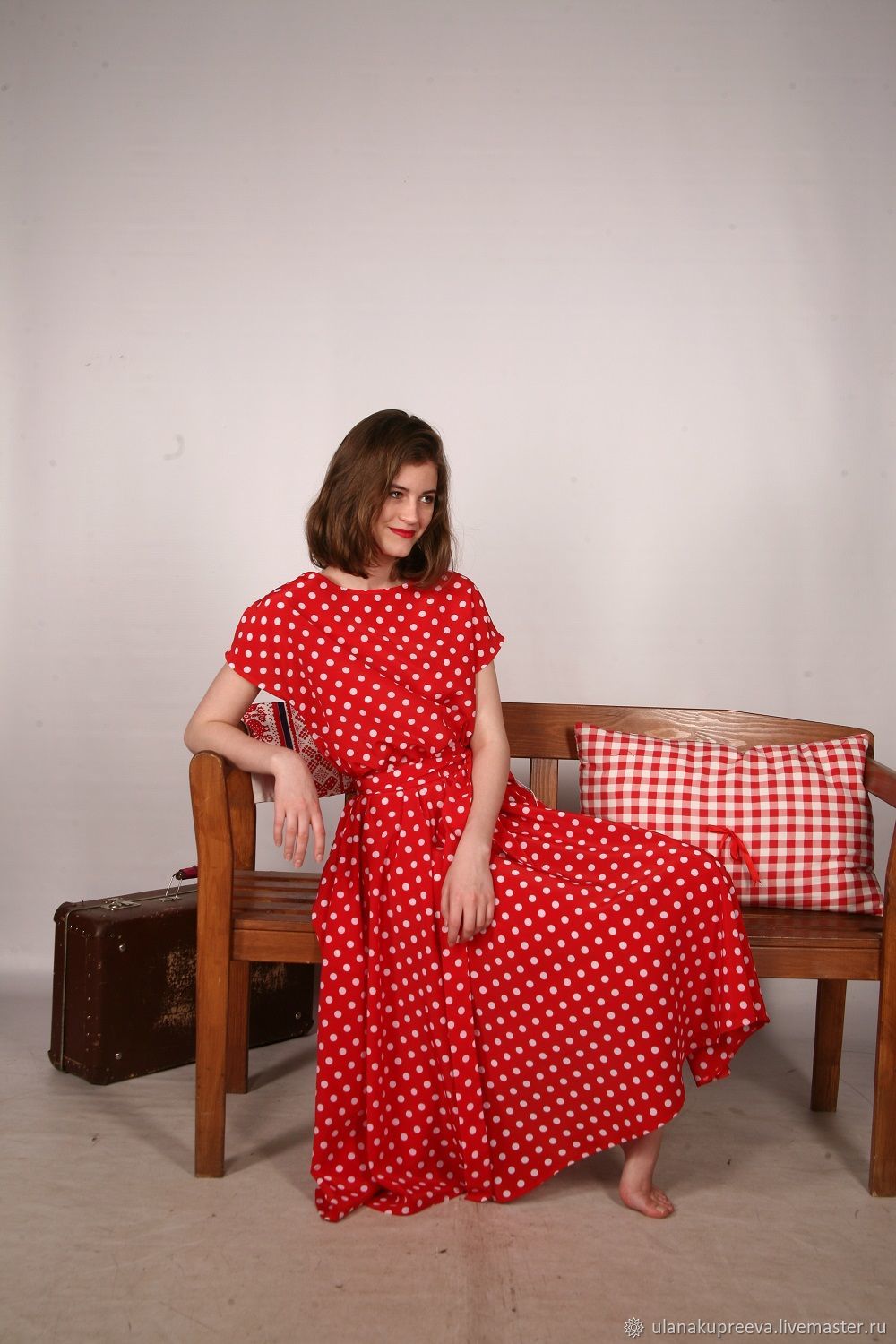 Летнее платье в горох "Polkadots" купить в интернет-магазине Ярмарка Мастеров по цене 6715 ₽ – FMG5FRU