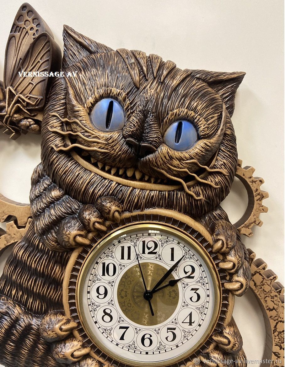 Кот и часы