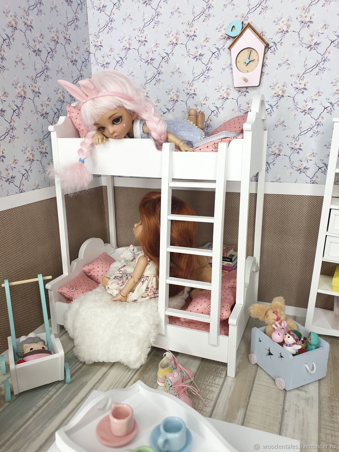 Деревянная кроватка №2 для кукол