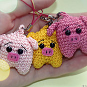 Сумки и аксессуары handmade. Livemaster - original item Knitted pig-keychain. Pig. Handmade.