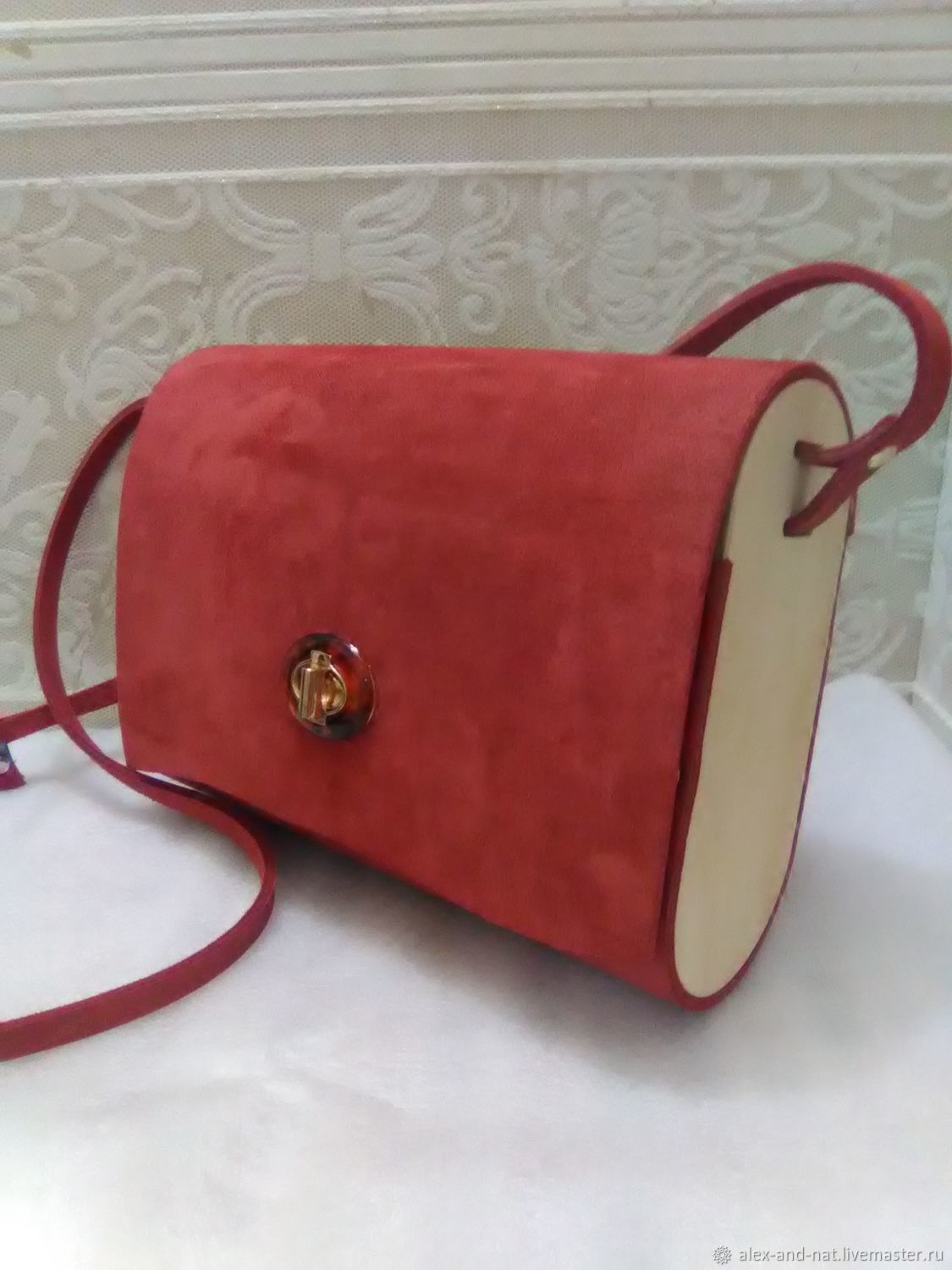 Женская сумочка из замши и кожи, и натурального дерева в интернет ...