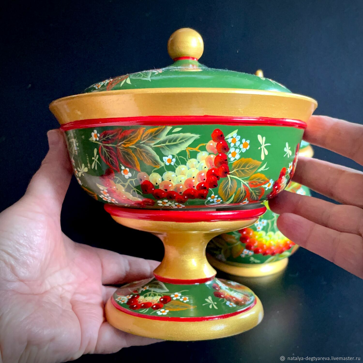 Конфетница на ножке с крышкой. Фруктовница. Тагильская роспись. Рябина ...