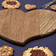 Order Cutting board 'Heart', color ' walnut'. derevyannaya-masterskaya-yasen (yasen-wood). Livemaster. . Utensils Фото №3