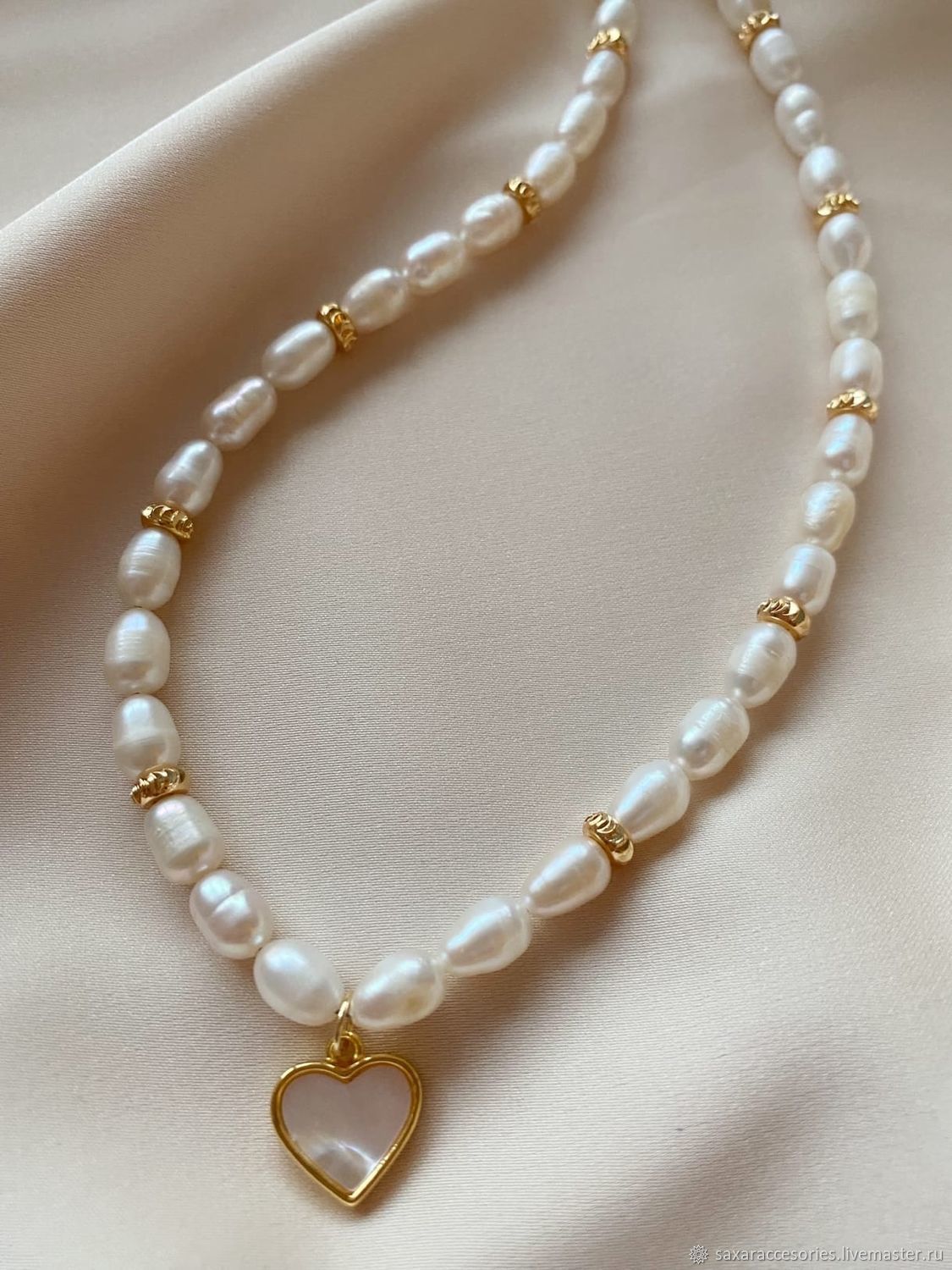 Чокер с натуральным речным жемчугом и перламутровым сердцем купить в ...
