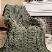 Для дома и интерьера handmade. Livemaster - original item Knitted plaid of large knitting for men. A warm bedspread as a gift.. Handmade.